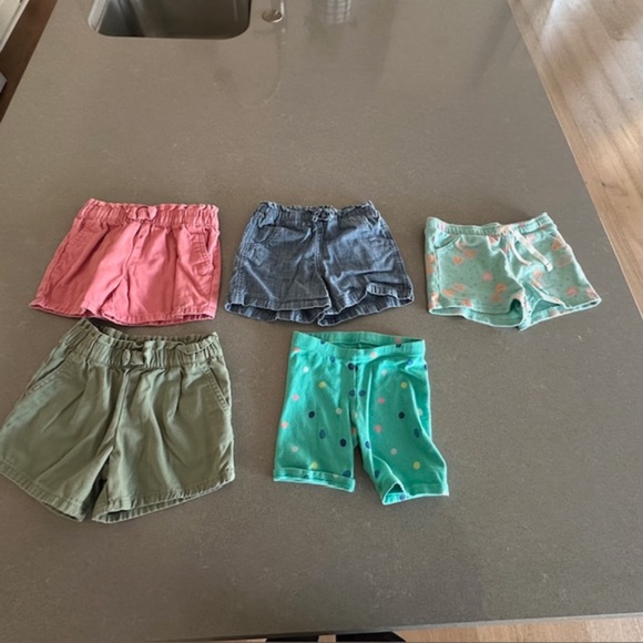 5 Pairs of Girl's 4T/5T shorts (only 1 is 5T)-All good condition Girl summer - Picture 1 of 9